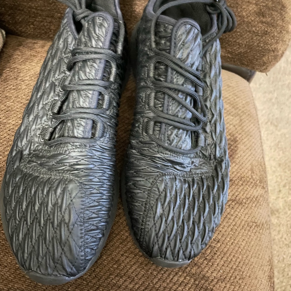 Adidas Tubular Shadow size 11.5